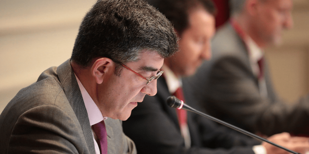 Una TAE del 26 % en un crédito revolving está dentro del interés normal del dinero